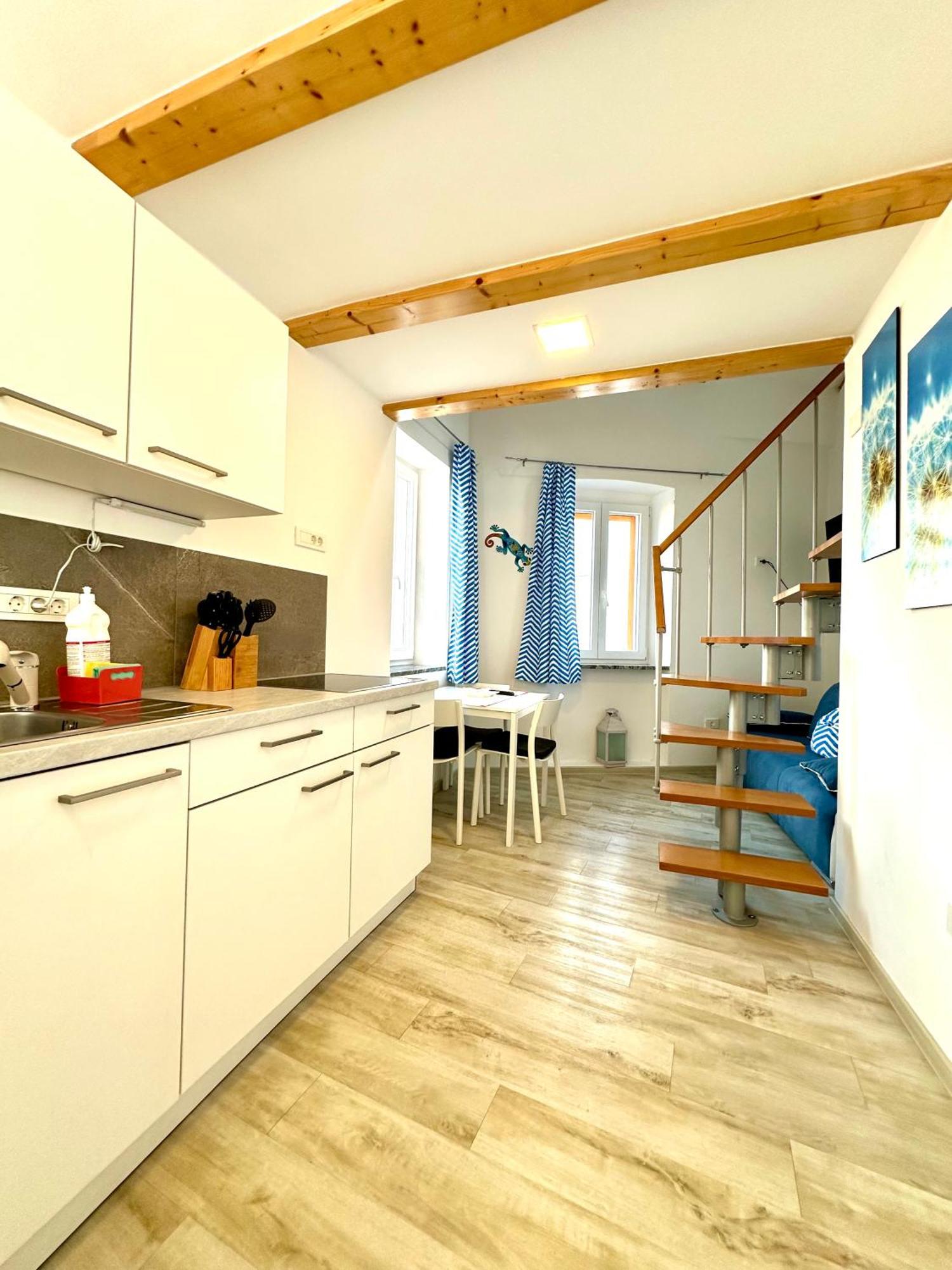 Old Starfish Apartment *